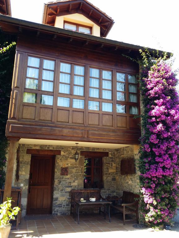 Trisqueles Y Buganvillas Villaviciosa  Luaran gambar