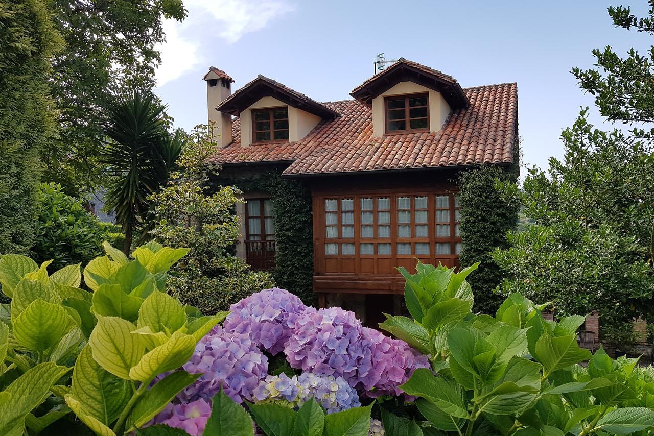 Trisqueles Y Buganvillas Villaviciosa  Luaran gambar